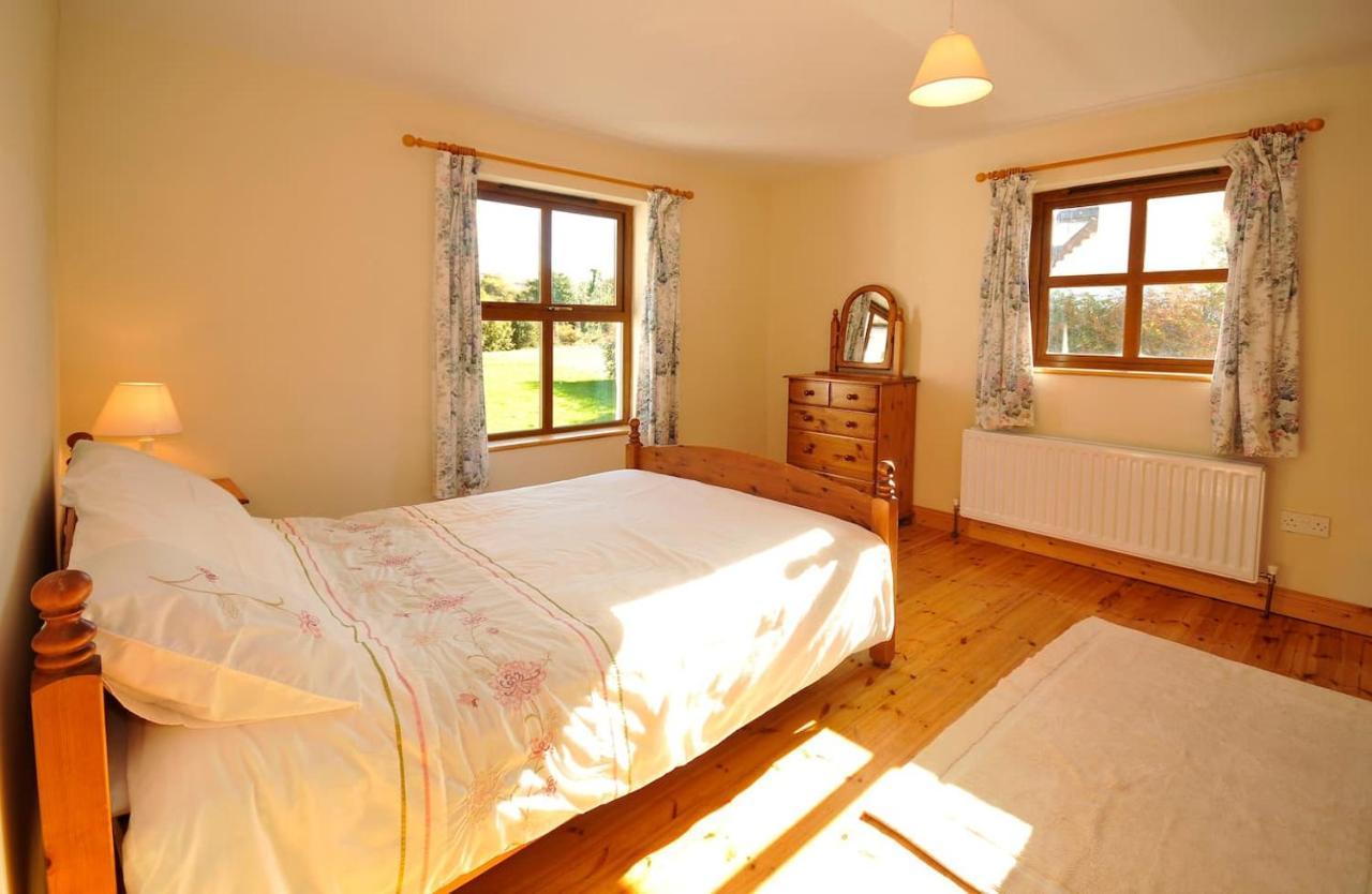 Bunkhouse - Letterfrack Farm Villa Екстериор снимка